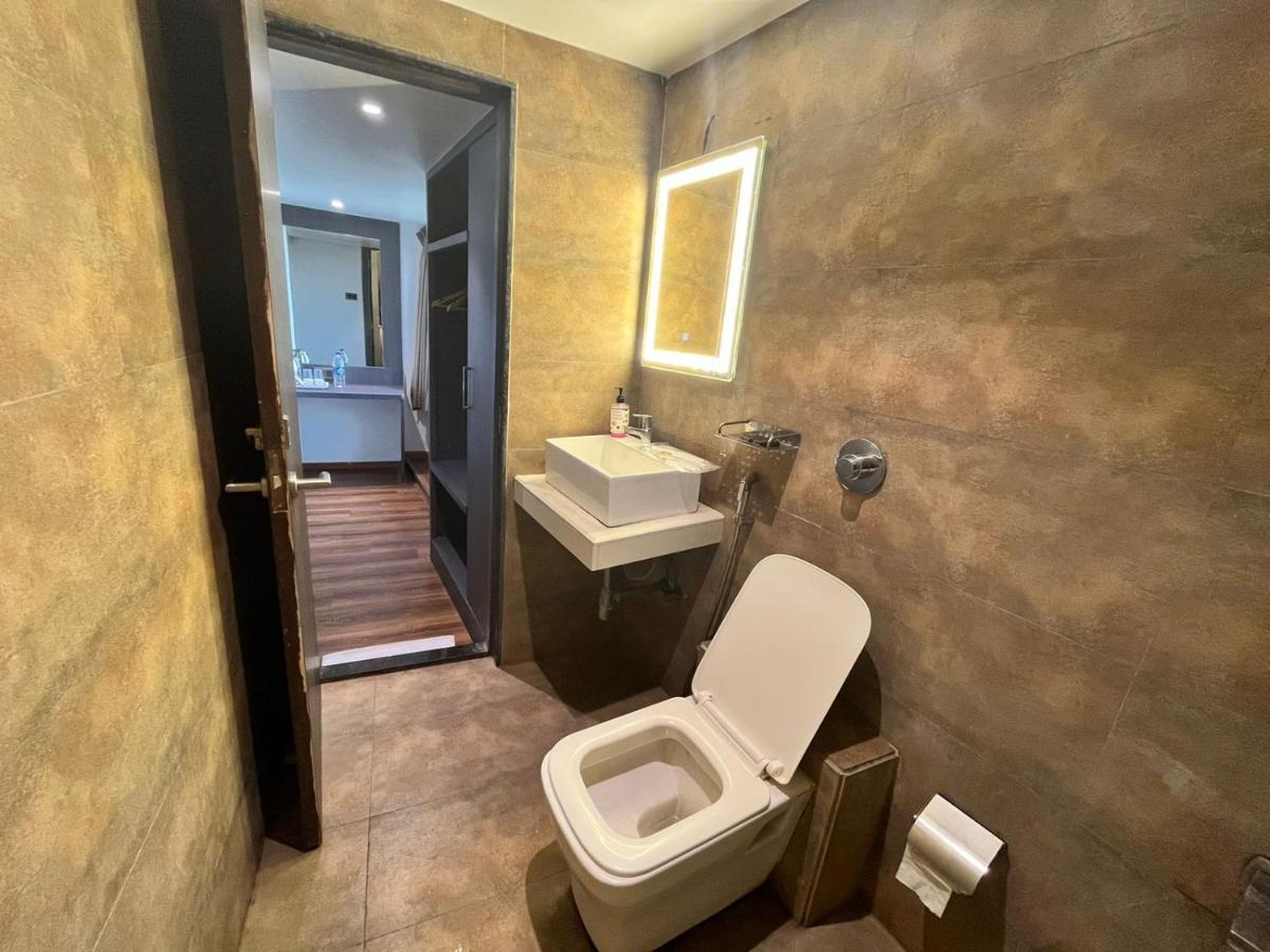 Hotel Pacific By Bestays Mumbai  Buitenkant foto